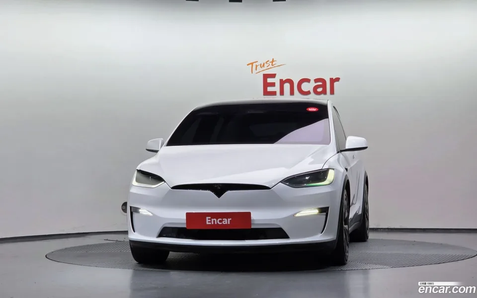 Tesla Model X AWD 2023 — thumbnail 3