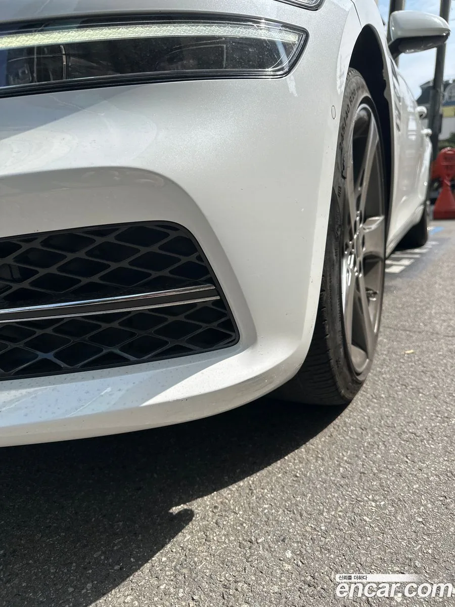 Genesis G80 2.5 AWD 2023 — thumbnail 2