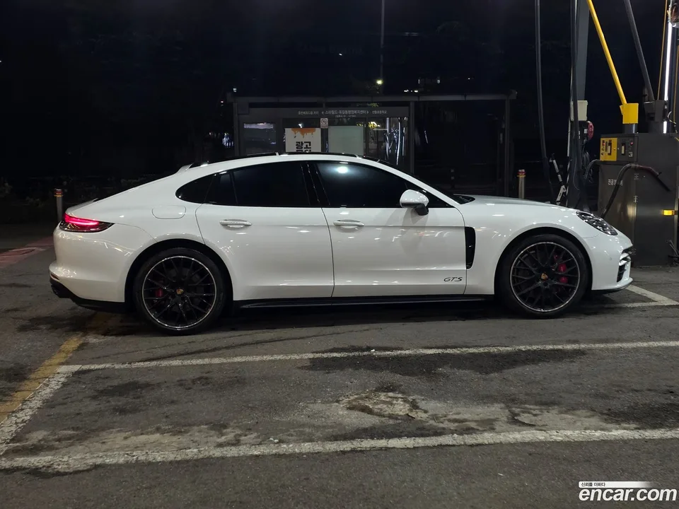 Porsche Panamera (971) 4.0 GTS 2022 — thumbnail 3