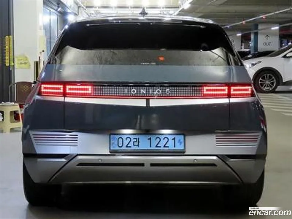 Hyundai Ioniq 5 2024 — thumbnail 2