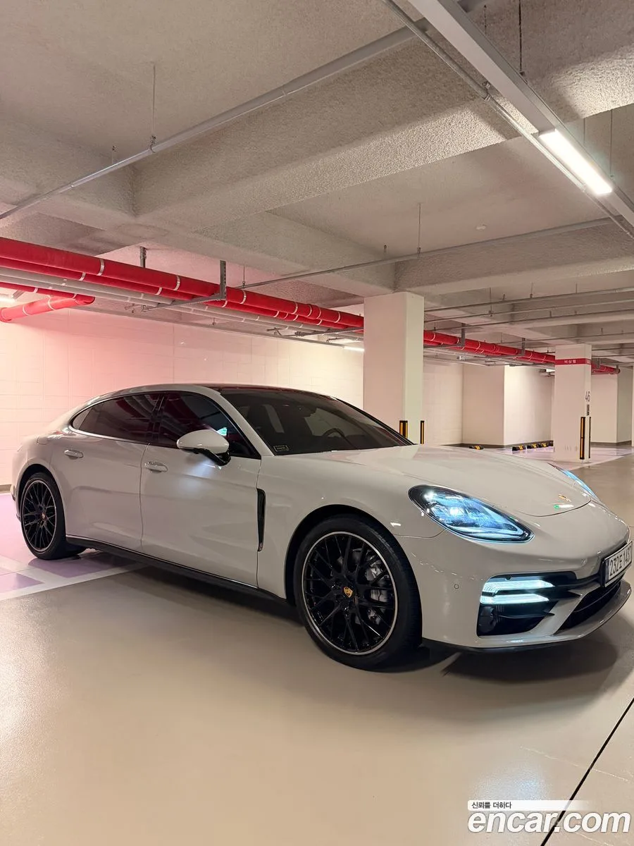 Porsche Panamera (971) 3.0 2023 — thumbnail 2