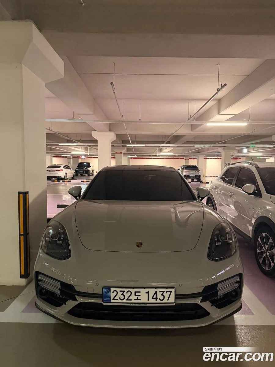 Porsche Panamera (971) 3.0 2023 — thumbnail 3
