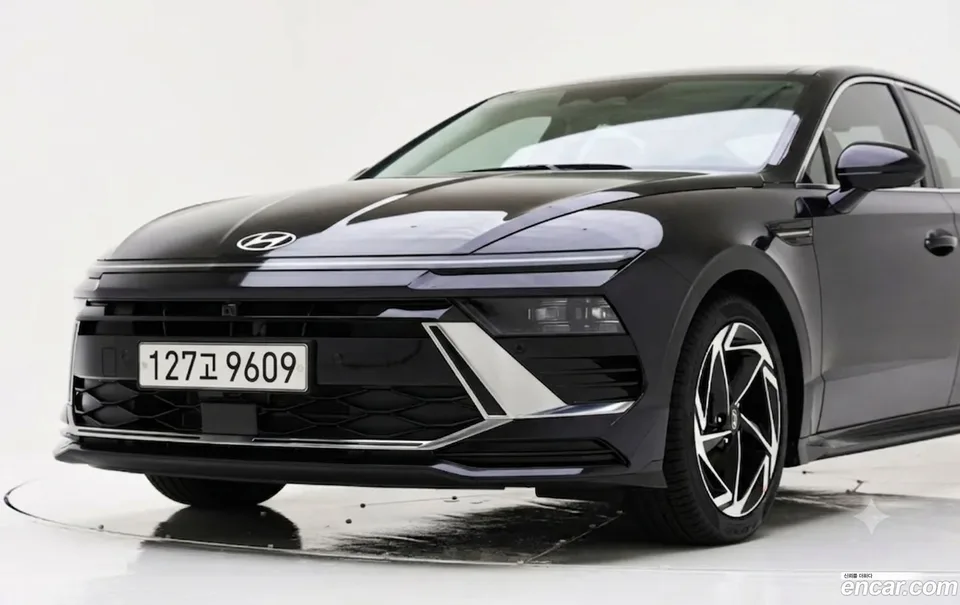 Hyundai Sonata The Edge Hybrid 2024 — photo 1, buy with delivery to Moscow