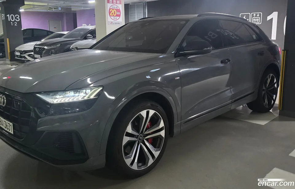 Audi Q8 (4M) 55 TFSI 2023 — photo 1, buy with delivery to Moscow
