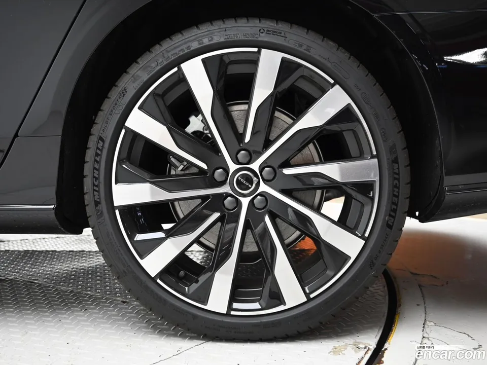 Volvo S90 B5 2026 — миниатюра 2