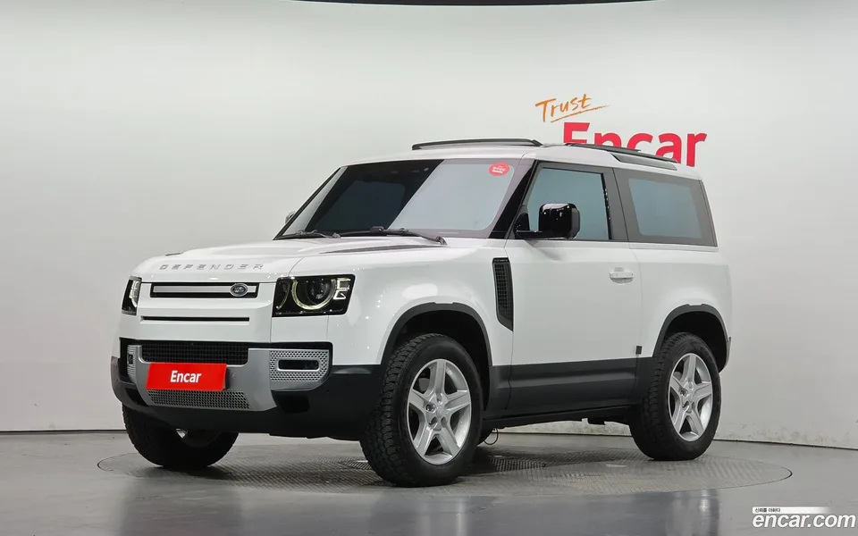 Land Rover Defender 2022