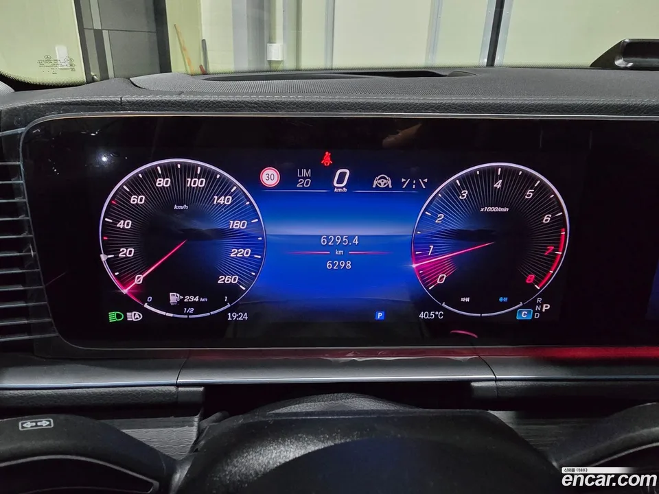Mercedes-Benz GLE-Class GLE450 4MATIC 2023 — thumbnail 2