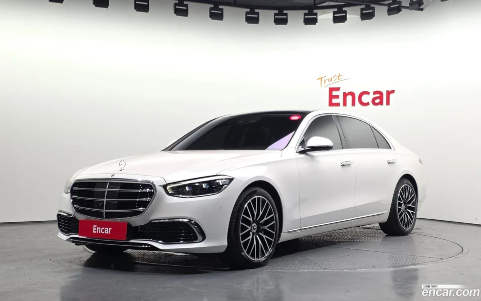 Mercedes-Benz S-Class 2022