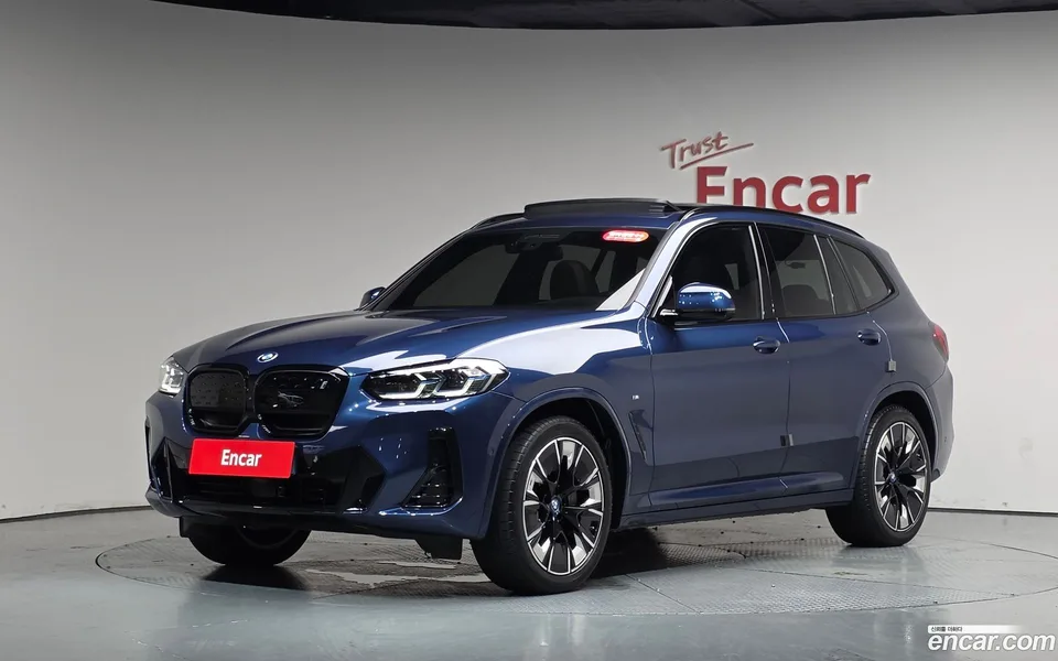 BMW iX3 M 2025 — photo 1, buy with delivery to Moscow