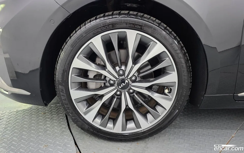 Kia K8 2.5 2WD 2022 — thumbnail 2
