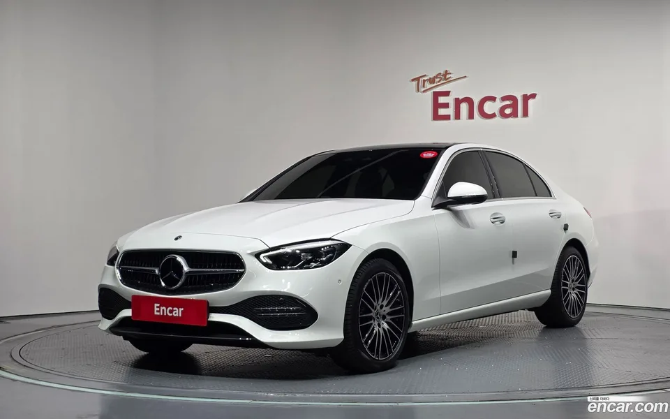 Mercedes-Benz C-Class 2025