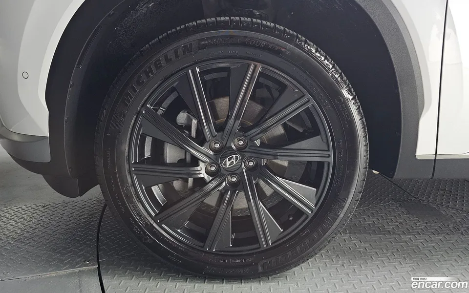 Hyundai Palisade 2.2 2WD 2023 — thumbnail 2