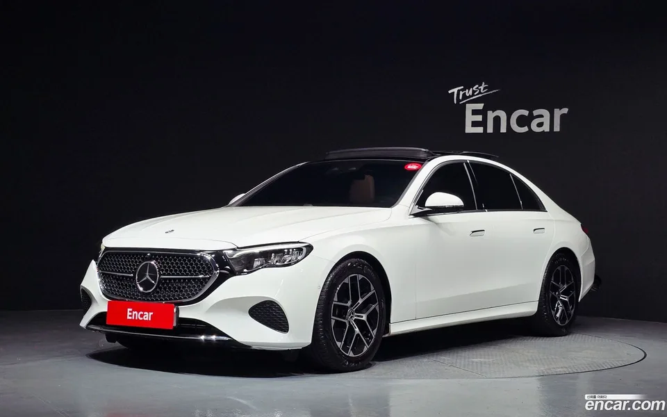 Mercedes-Benz E-Class 2025