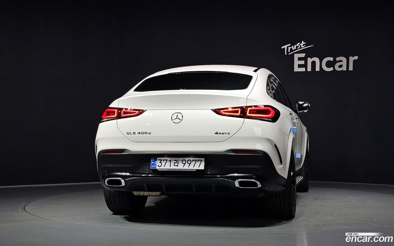 Mercedes-Benz GLE-Class 2022 — 4