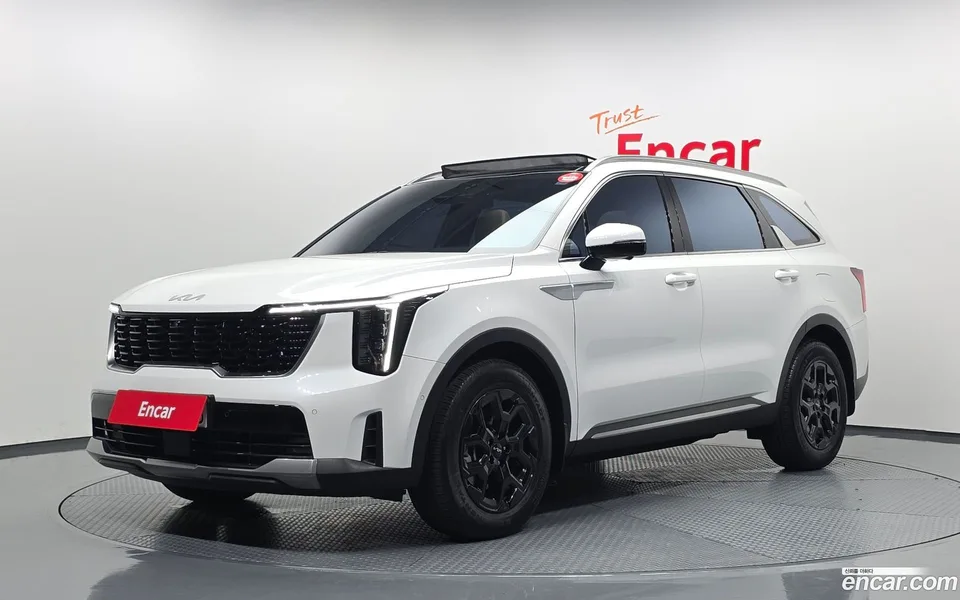 Kia Sorento HEV 1.6 2WD 2023 — photo 1, buy with delivery to Moscow