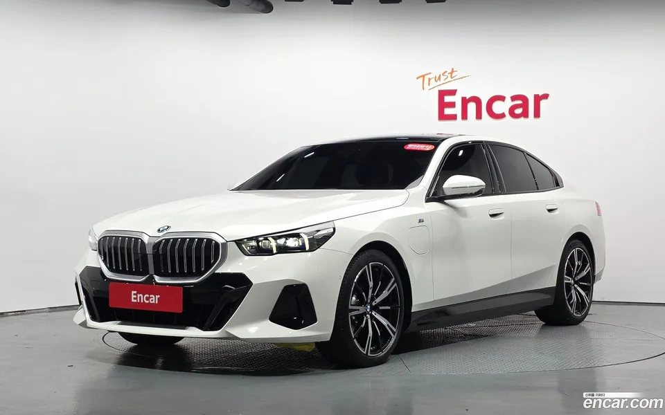 BMW 5 Series 2025