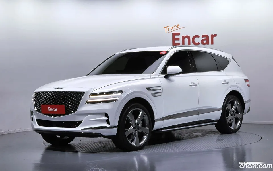 Genesis GV80 3.0 2WD 2022 — photo 1, buy with delivery to Moscow