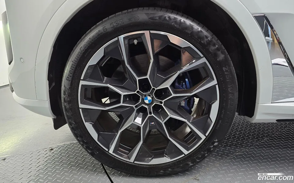 BMW X7 xDrive 40i M 6 2024 — миниатюра 5