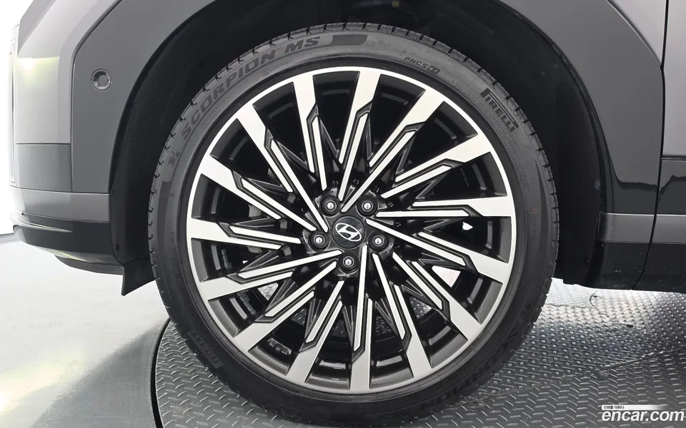 Hyundai SantaFe 2.5T 4WD 2023 — thumbnail 2