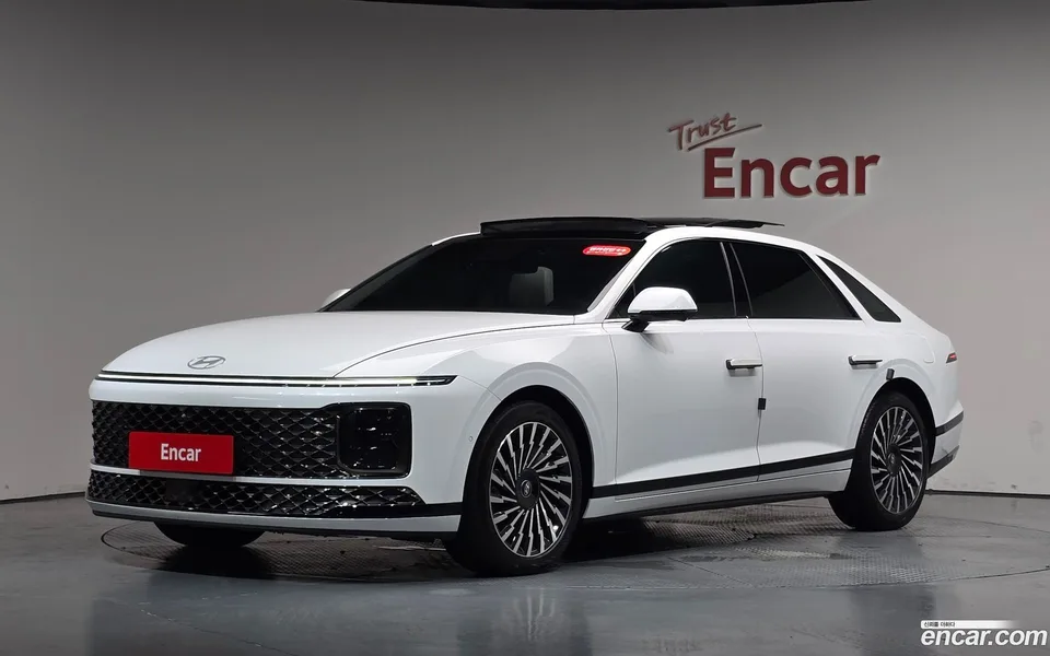 Hyundai Grandeur Hybrid 2024 — photo 1, buy with delivery to Moscow