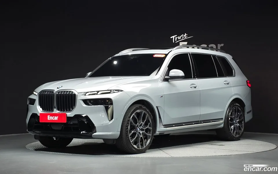 BMW X7 2024