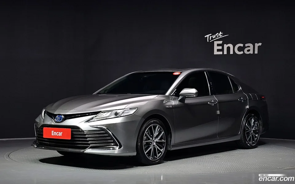 Toyota Camry 2023