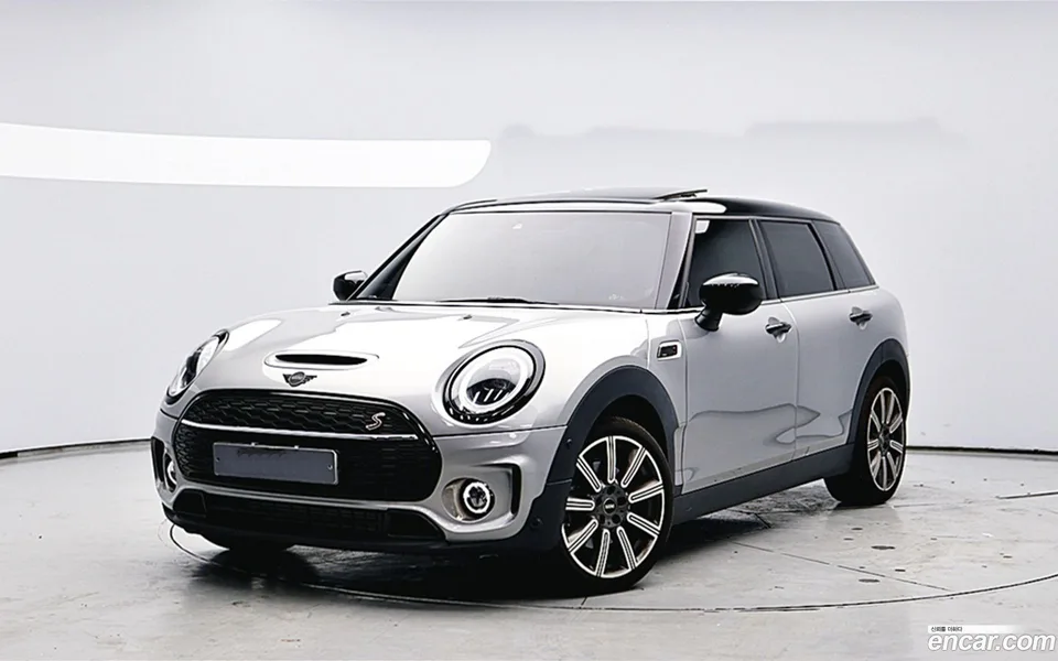 MINI Cooper Clubman 2023