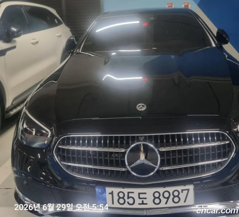 Mercedes-Benz E-Class E250 2023 — фото 1, купить с доставкой в Москву