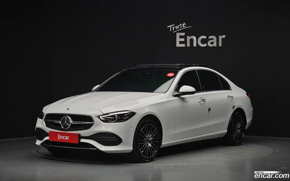Mercedes-Benz C-Class 2022