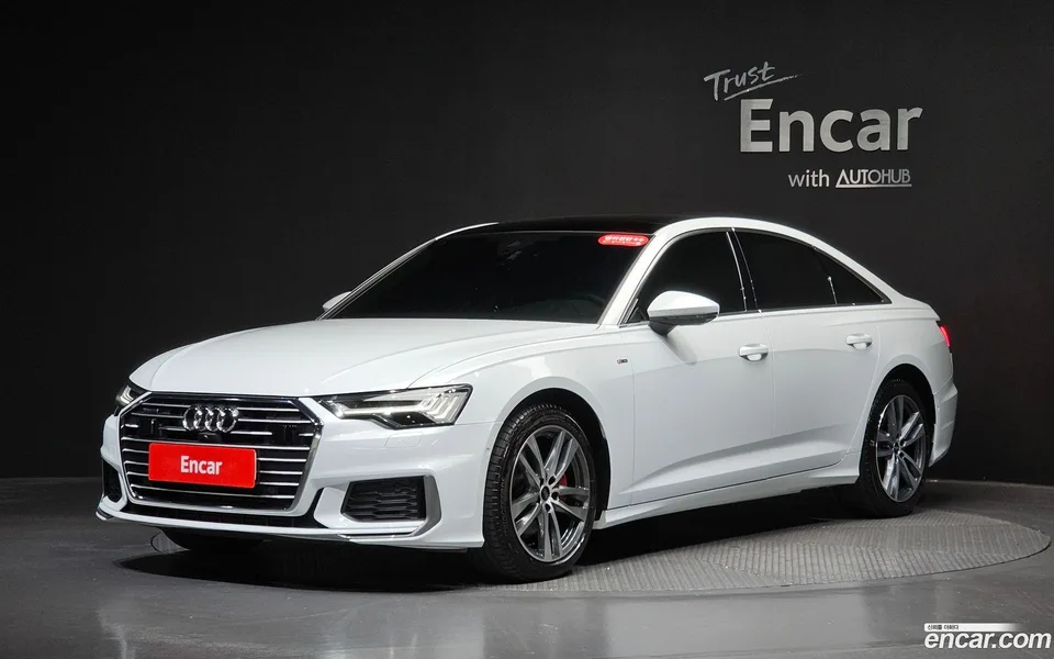 Audi A6 45 TFSI 2023 — photo 1, buy with delivery to Moscow