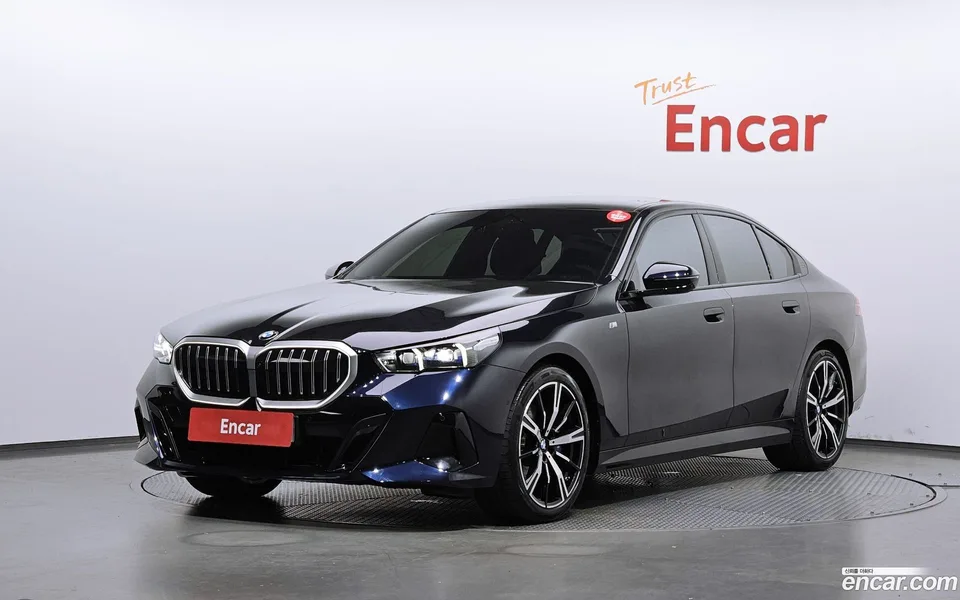 BMW 5 Series 2025