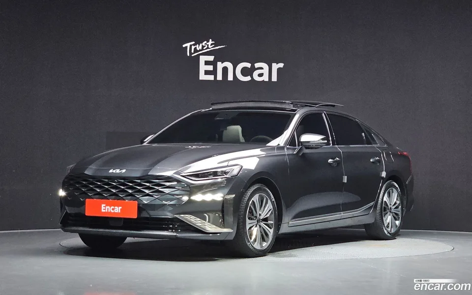 Kia K8 Hybrid 2023