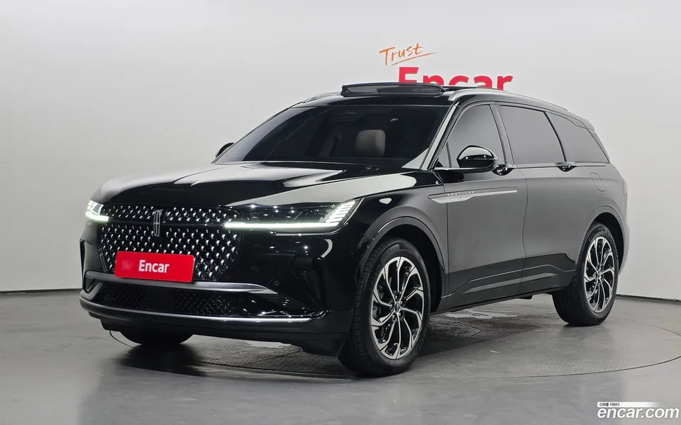 Lincoln Nautilus 2.0 AWD 2025 — photo 1, buy with delivery to Moscow