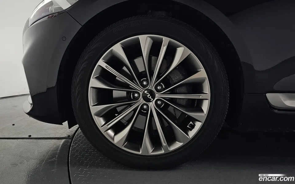 Kia K9 3.8 GDI AWD 2024 — thumbnail 2