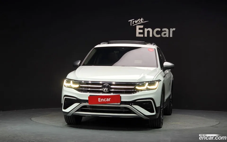 Volkswagen Tiguan Allspace 2.0 TSI 2024 — миниатюра 3