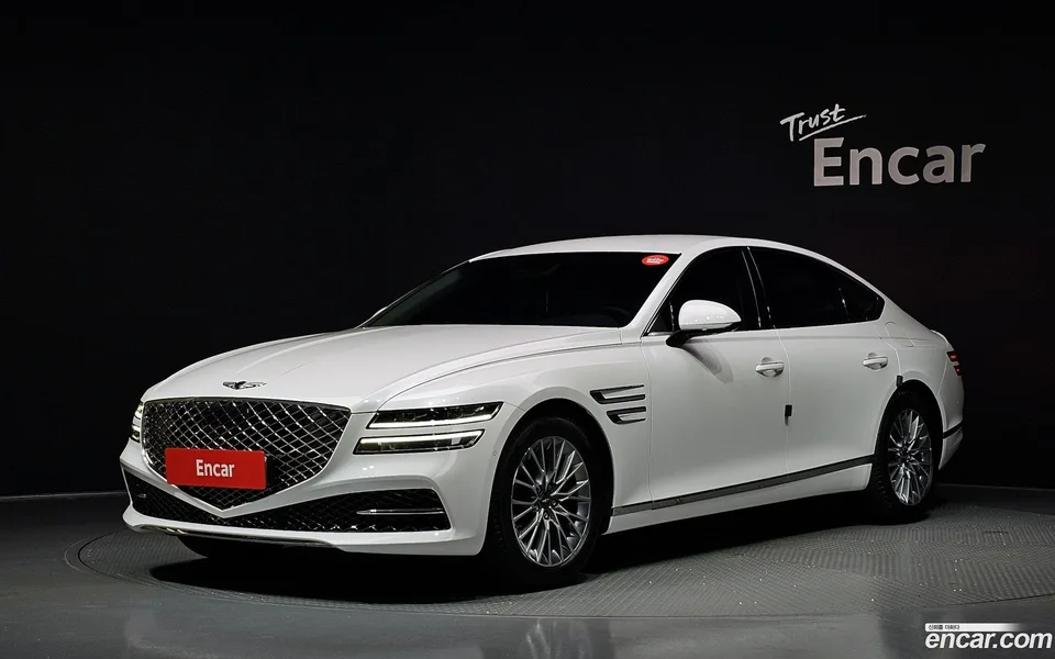 Genesis G80 2.5 2WD 2023 — photo 1, buy with delivery to Moscow