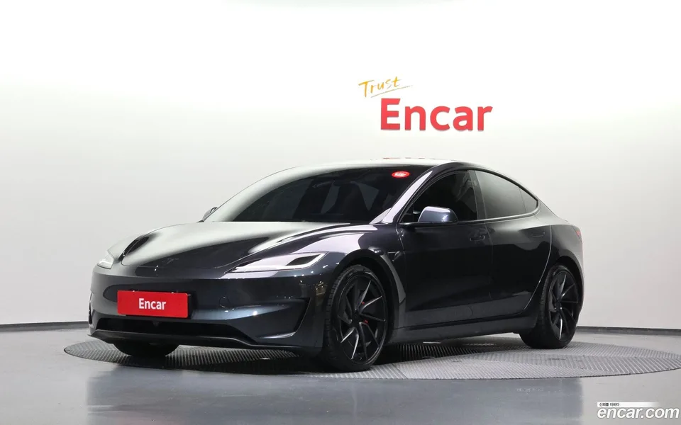 Tesla Model 3 2026