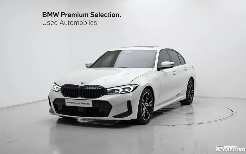 BMW 3 Series 320i M 2023 — photo 1, buy with delivery to Moscow