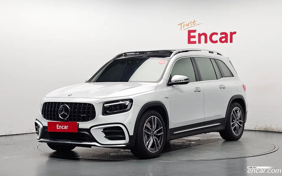 Mercedes-Benz GLB-Class 2024