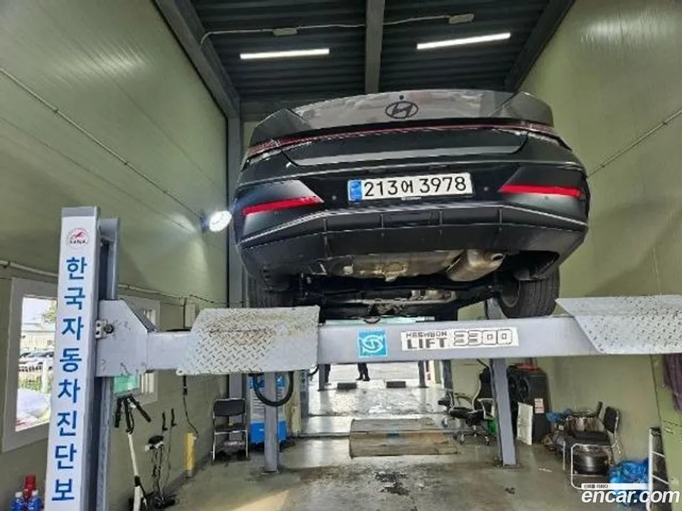 Hyundai Avante CN7 1.6 2023 — thumbnail 2