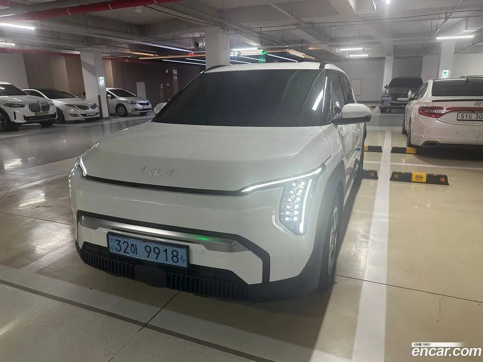 Kia EV3 2WD 2026 — photo 1, buy with delivery to Moscow