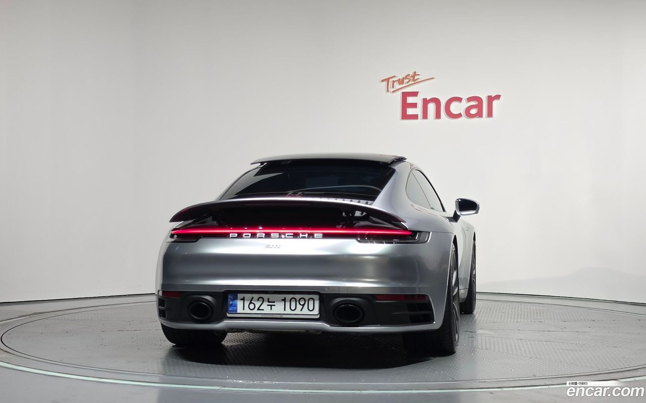 Porsche 911 (992) 2023 — 4