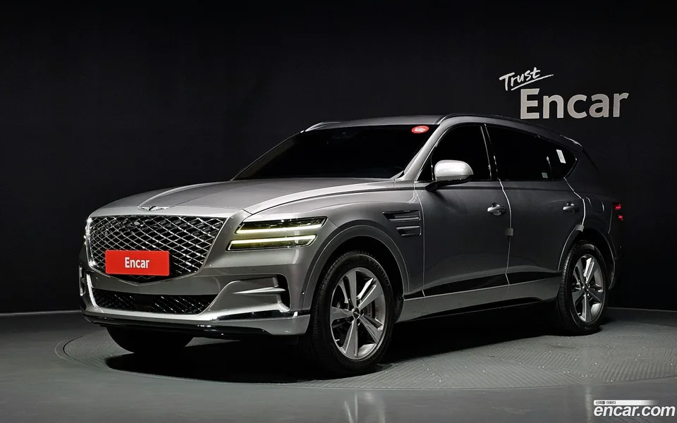 Genesis GV80 2.5T AWD 2022 — photo 1, buy with delivery to Moscow