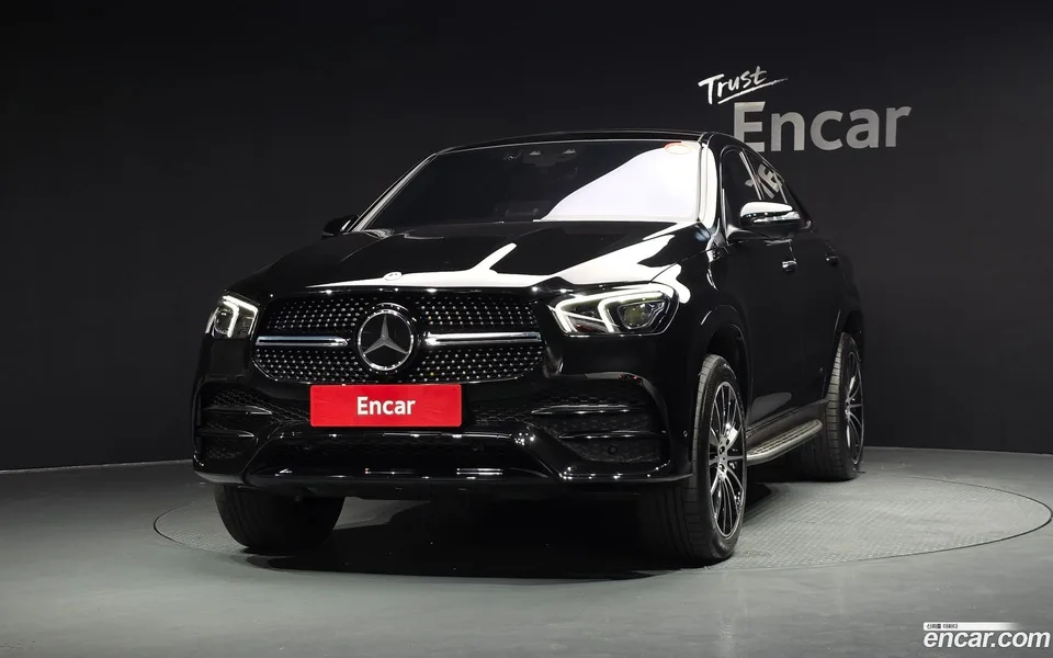 Mercedes-Benz GLE-Class GLE400d 4MATIC 2022 — миниатюра 3