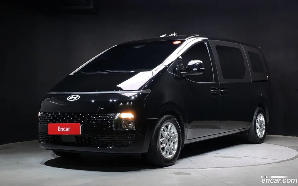 Hyundai Staria 2024