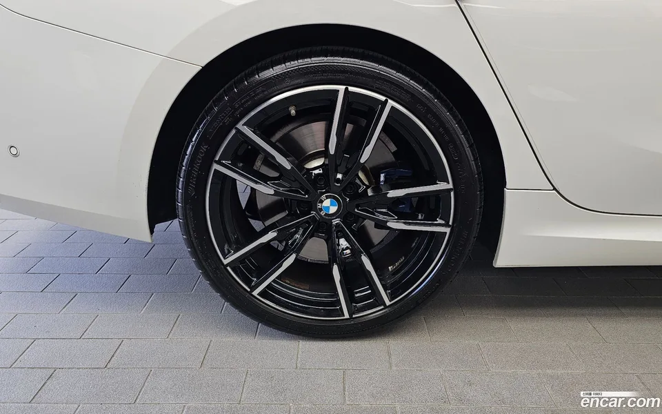 BMW 3 Series M340i 2023 — миниатюра 2