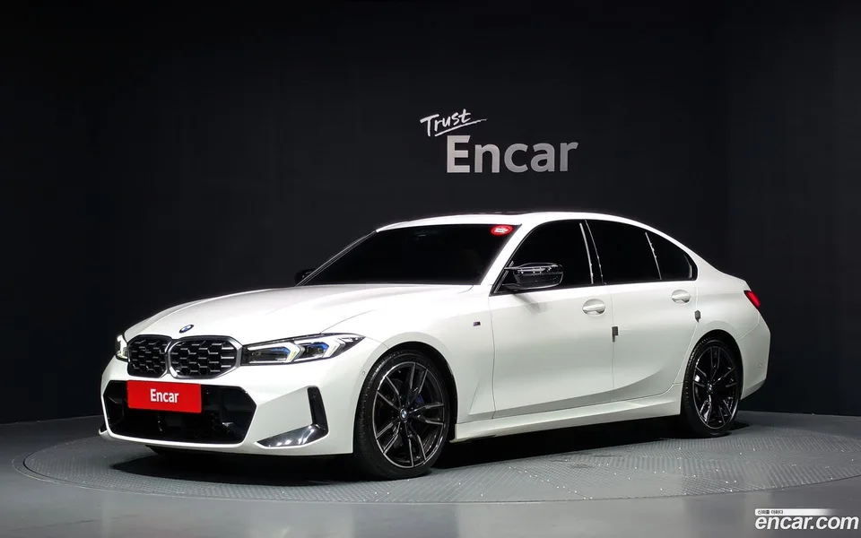 BMW 3 Series M340i 2023 — фото 1, купить с доставкой в Москву