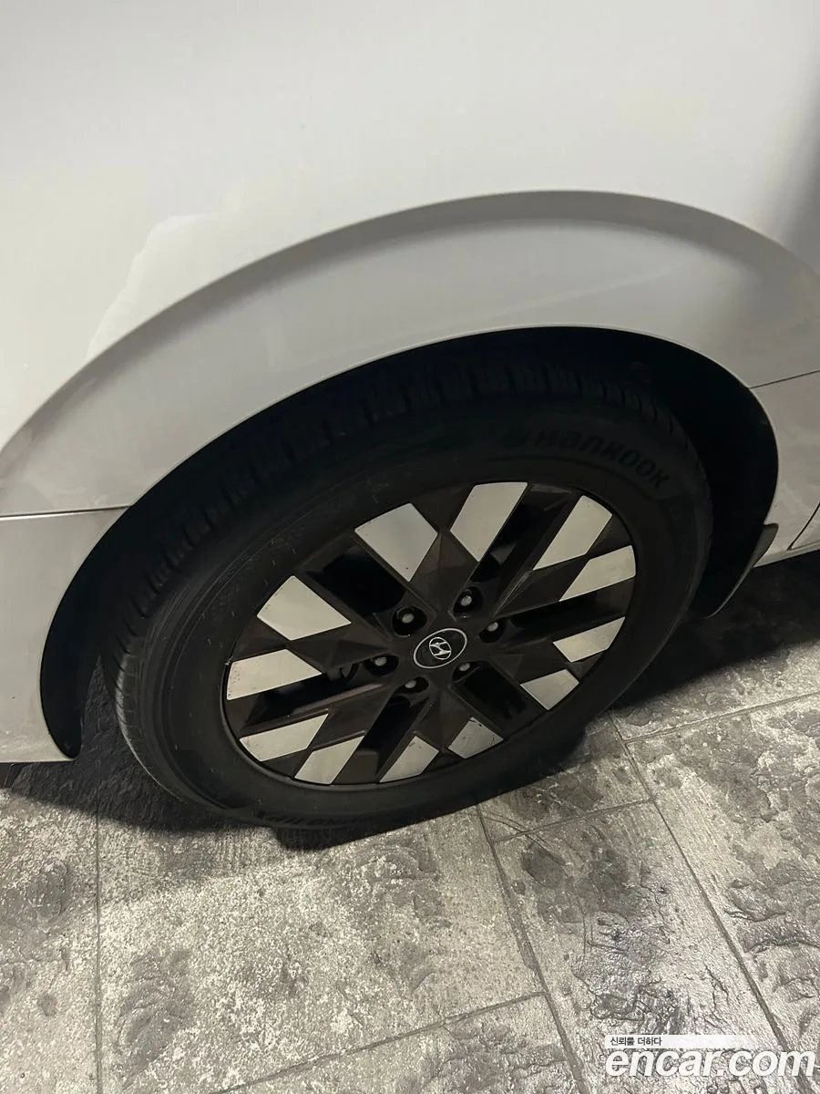 Hyundai Staria L3.5 9 2022 — thumbnail 2