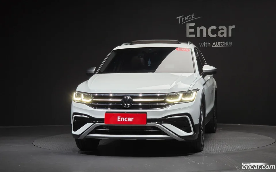 Volkswagen Tiguan Allspace 2.0 TSI 2024 — thumbnail 3