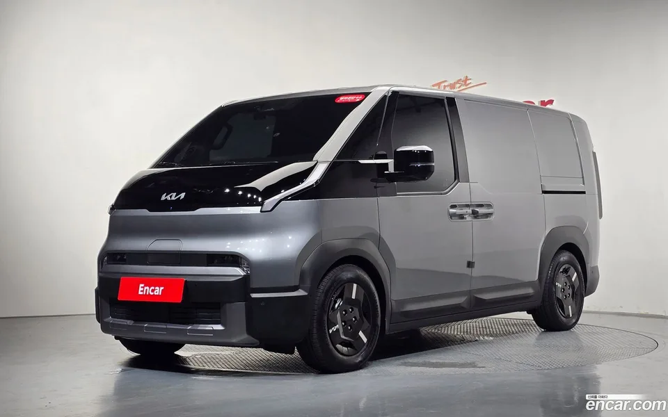 Kia PV5 2026 — photo 1, buy with delivery to Moscow